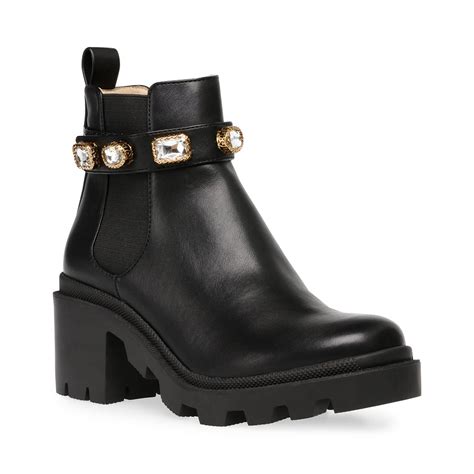 Effortless Chic: Styling Steve Madden Amulet Booties